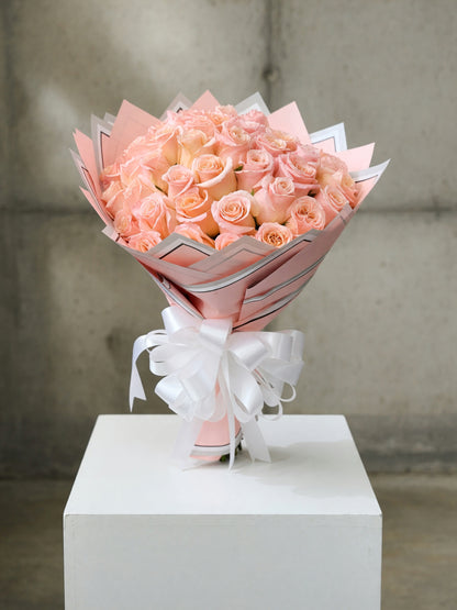 Georgia Peach Grand bouquet of 50 long-stem peach roses, alternate view